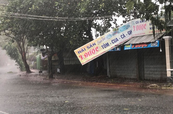 Bão số 9 suy yếu thành áp thấp nhiệt đới - ảnh 4