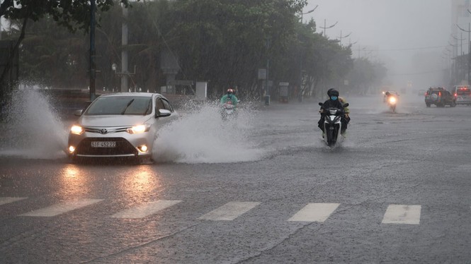 Bão số 9 suy yếu thành áp thấp nhiệt đới - ảnh 3