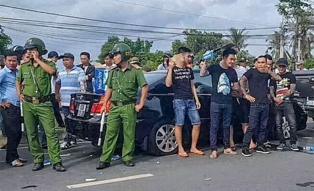Tiết lộ bất ngờ về nhân thân người gọi giang hồ vây xe công an tại Đồng Nai - ảnh 2
