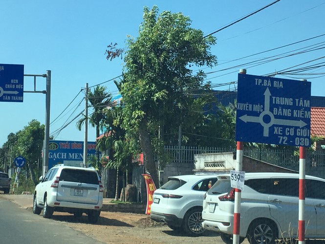 Sau cơn 'sốt đất' bất thường, Bình Ba trở về vắng lặng - ảnh 3