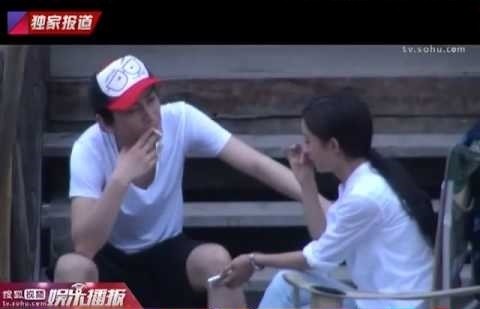 Đâu chỉ hại sức khỏe, hút thuốc lá còn phá tan hình tượng nhiều sao nam Hoa ngữ - ảnh 1