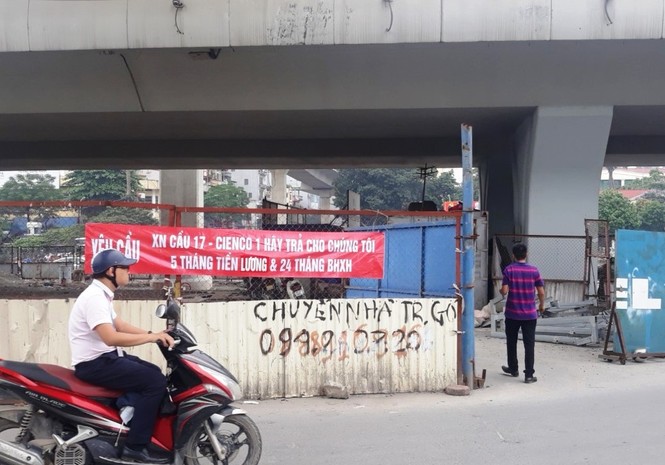 Công nhân vạ vật nhiều ngày ở doanh nghiệp liên quan đến Út 'trọc' đòi lương - ảnh 4