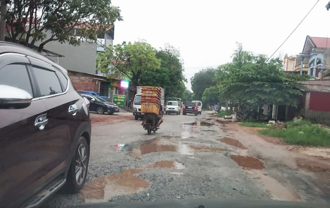 Cận cảnh 'tuyến đường đau khổ' nhất Bắc Giang - ảnh 2