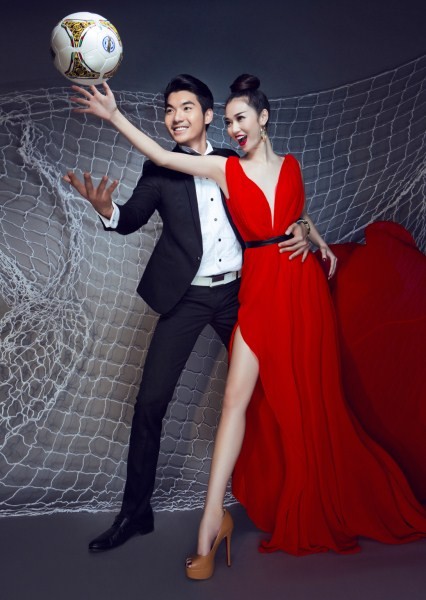 Khánh My kiêu sa bên cúp vàng trước chung kết World Cup - ảnh 11