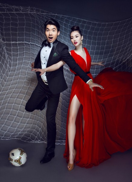 Khánh My kiêu sa bên cúp vàng trước chung kết World Cup - ảnh 9