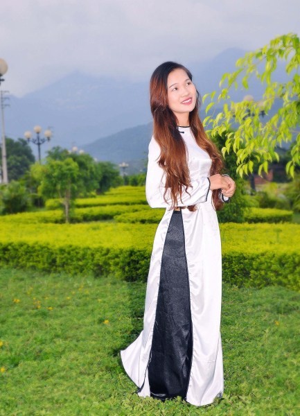 Cô gái Tam Đảo dự thi Người đẹp Tây Thiên - ảnh 1