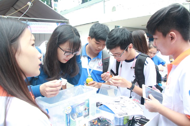 Liên hoan Tuổi trẻ sáng tạo TPHCM năm 2017 - ảnh 2
