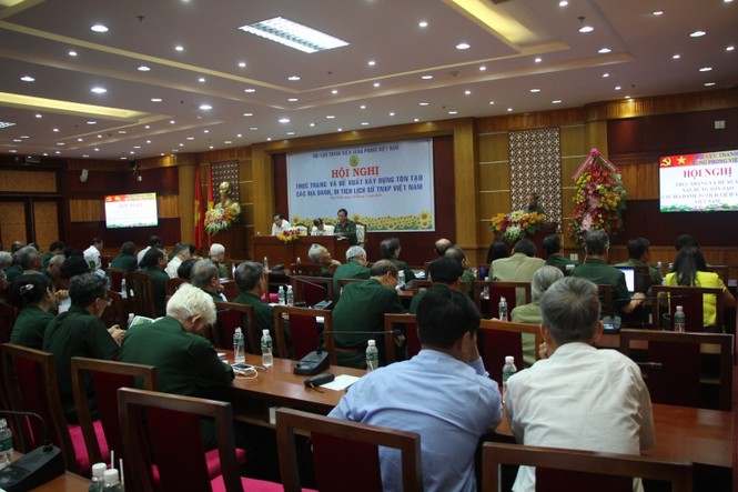 Thắp sáng nghĩa tình đồng đội ở nghĩa trang Quốc gia Đồi 82 - ảnh 20