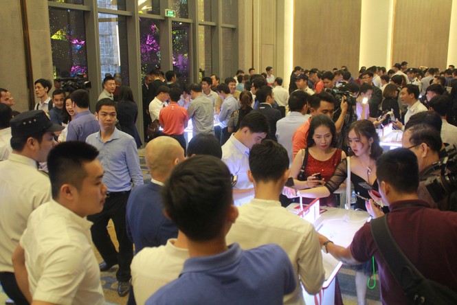 Điện thoại Vsmart bán với giá bằng chi phí sản xuất + chi phí bán hàng - ảnh 15
