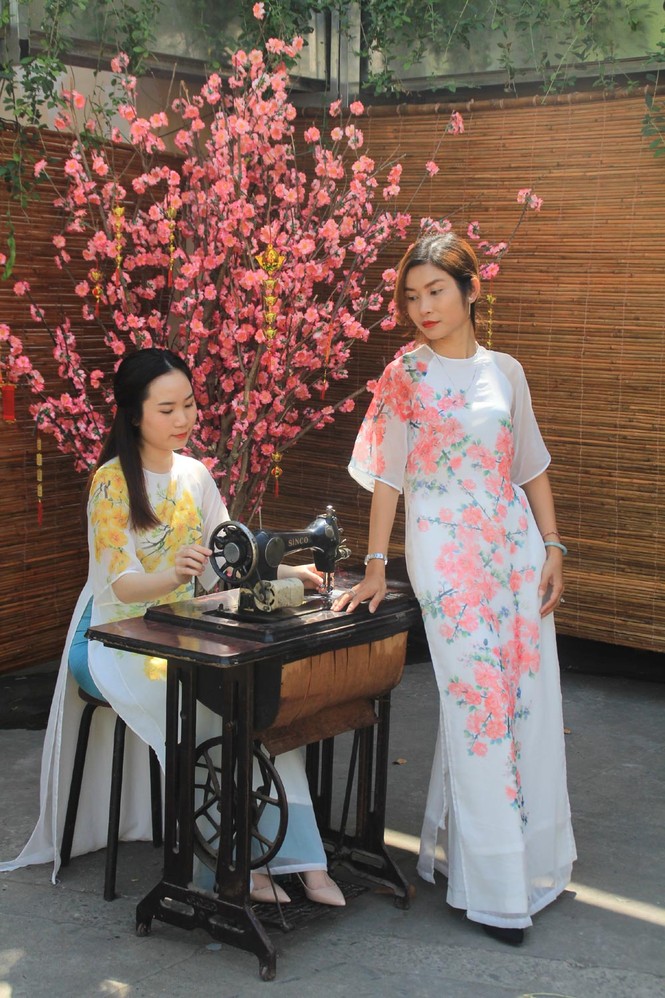 Bạn trẻ đắm say đón xuân cùng không gian sắc xuân hoài cổ - ảnh 8