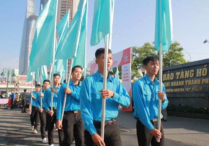 Tuổi trẻ TPHCM bắt đầu chuỗi hoạt động kỷ niệm 90 năm thành lập Đảng Cộng sản - ảnh 9