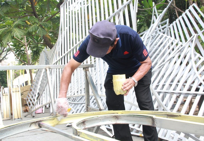 Hé lộ tạo hình nhà chuột tại đường hoa Tết ở phố Nguyễn Huệ - ảnh 11