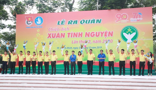 Nghìn bạn trẻ TPHCM hào hứng ra quân chiến dịch Xuân tình nguyện 2020 - ảnh 4