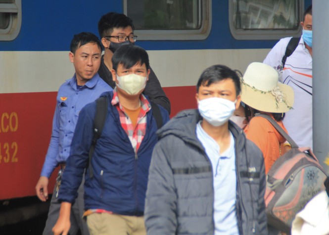 Virus corona ám ảnh người dân miền Trung - ảnh 6