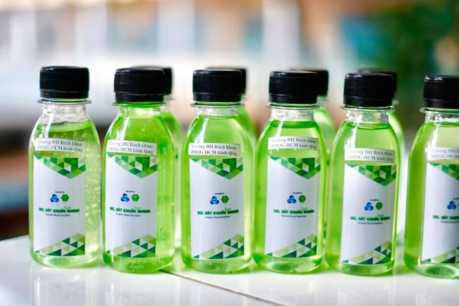 ĐHQG TPHCM thưởng 120 triệu cho các nhóm nghiên cứu sản phẩm phòng dịch Covid-19 - ảnh 1