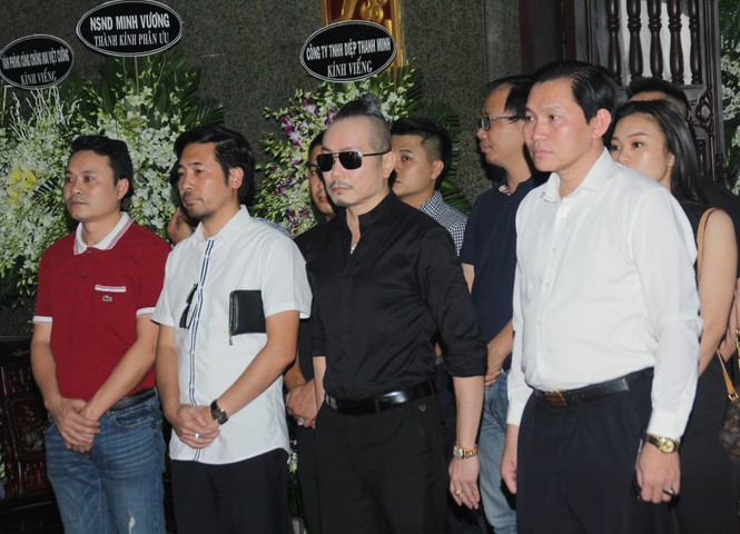 Đông đảo thế hệ nghệ sĩ đến tiễn biệt NSND Lý Huỳnh - ảnh 1