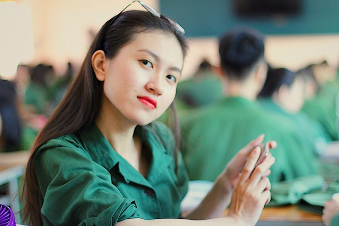 Hot girl ĐH Kinh tế TPHCM thi hoa hậu VN - ảnh 3
