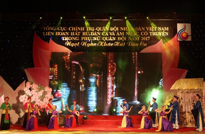 Phụ nữ Quân đội thi tài hát dân ca - ảnh 5
