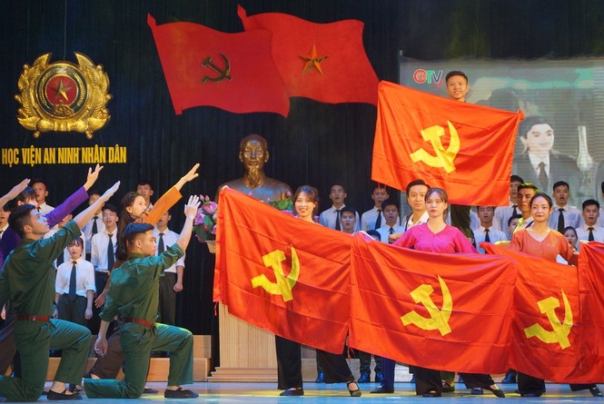 Vinh quang Công an nhân dân Việt Nam - ảnh 2