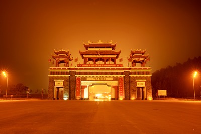 Hàng ngàn người dự Đêm hội Hoa đăng Tây Thiên - ảnh 6