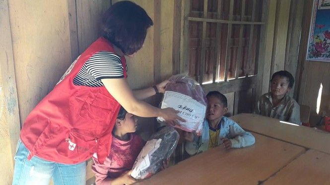 Hỗ trợ người dân nghèo Nghệ An - ảnh 3