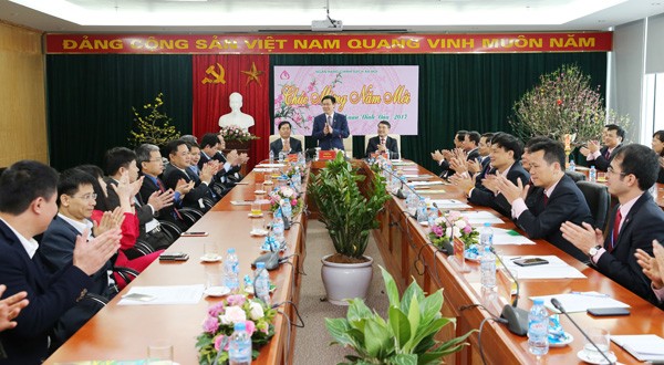 Phó Thủ tướng Chính phủ Vương Đình Huệ thăm, chúc Tết NHCSXH - ảnh 2