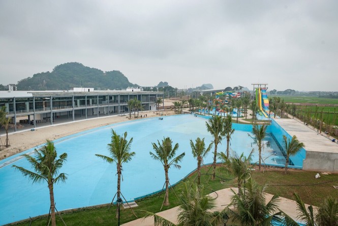 Biển nhân tạo lớn nhất Đông Nam Á sắp mở cửa ở Hà Nội - ảnh 1
