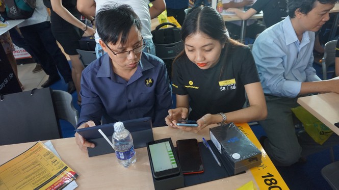 Thế Giới Di Động dẫn đầu số lượng bán Galaxy S8/S8 Plus - ảnh 5
