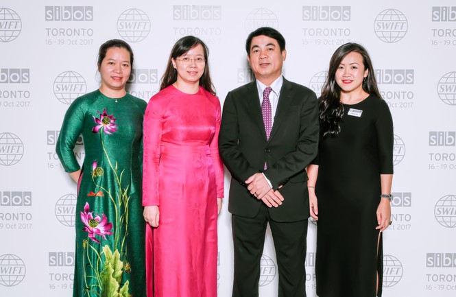 Chủ tịch HĐQT dẫn đầu đoàn đại biểu Vietcombank tham dự Sibos 2017 - ảnh 1