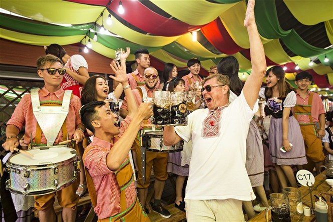 Du lịch lễ hội - “con gà đẻ trứng vàng” bị bỏ quên - ảnh 2