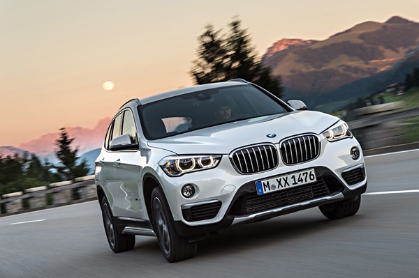 Lô xe BMW mới do Thaco nhập khẩu đã về cảng - ảnh 1