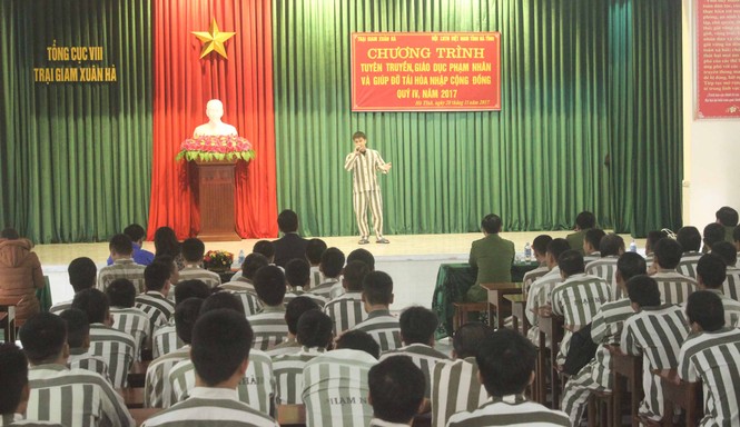 Giúp phạm nhân tái hòa nhập cộng đồng - ảnh 2
