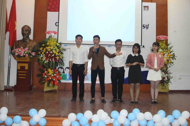Tiếp lửa để người trẻ “Khởi nghiệp nghề nhân sự” - ảnh 2
