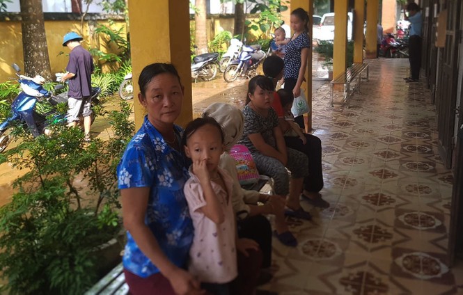 Vào 'tâm bão' HIV miền sơn cước: Gặp người bị gọi 'bác sĩ tử thần' - ảnh 4
