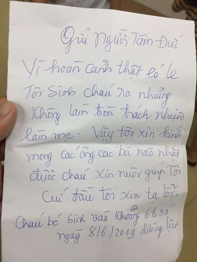 Bé gái 6 ngày tuổi bị bỏ rơi cùng tâm thư ở Lào Cai - ảnh 1