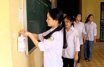 Yên Bái: Phun khử khuẩn 100% điểm thi tốt nghiệp THPT năm 2020 - ảnh 1