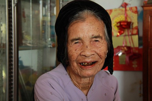 Mẹ Việt Nam anh hùng gửi thư tới chiến sĩ bảo vệ biển đảo - ảnh 3