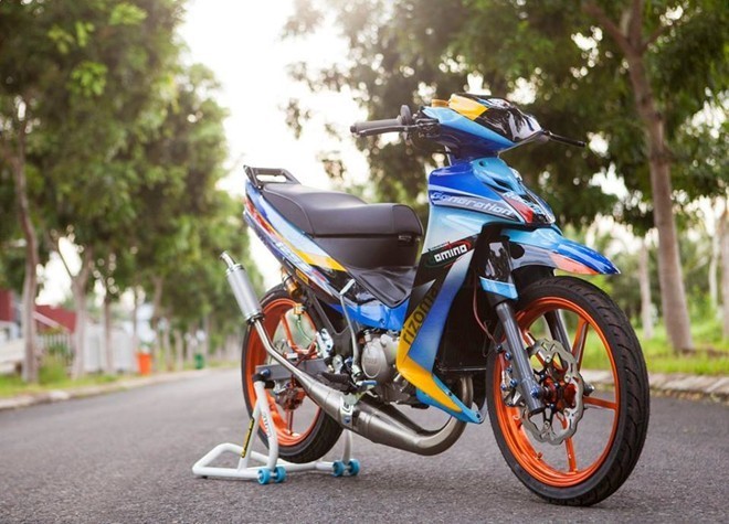 Bốn mẫu xe máy độ gây sốt của thợ Việt - ảnh 3