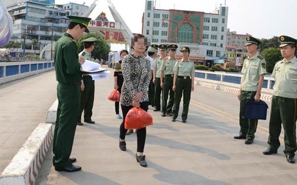 Ký ức 1.000 ngày làm nô lệ tình dục của thiếu nữ 16 tuổi - ảnh 1