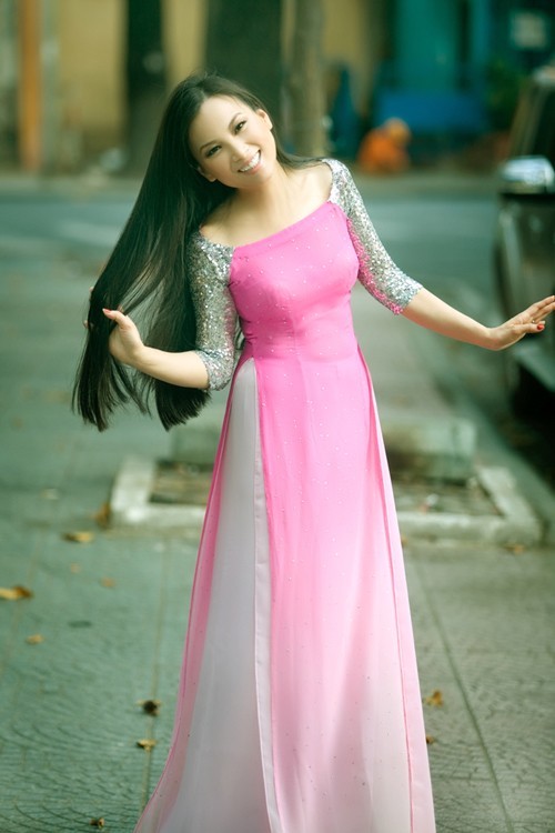 Gu thời trang em gái Cẩm Ly - người Việt giàu nhất thế giới - ảnh 2