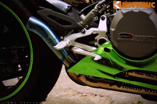 Ducati 899 Panigale độ phong cách 'Người khổng lồ xanh' cực độc - ảnh 10