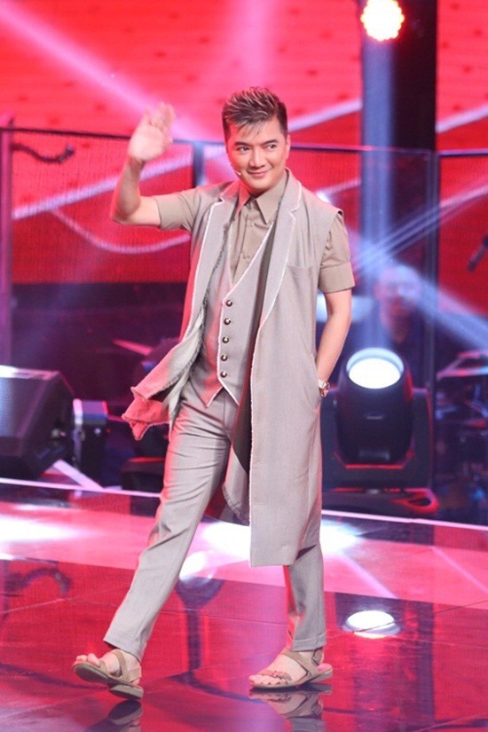 Đấu trường thời trang của 4 HLV The Voice 2015 - ảnh 6
