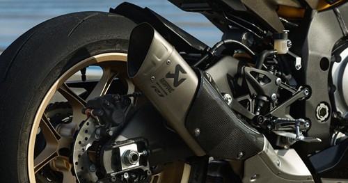 Yamaha R1 bản đặc biệt - vinh danh tốc độ - ảnh 8