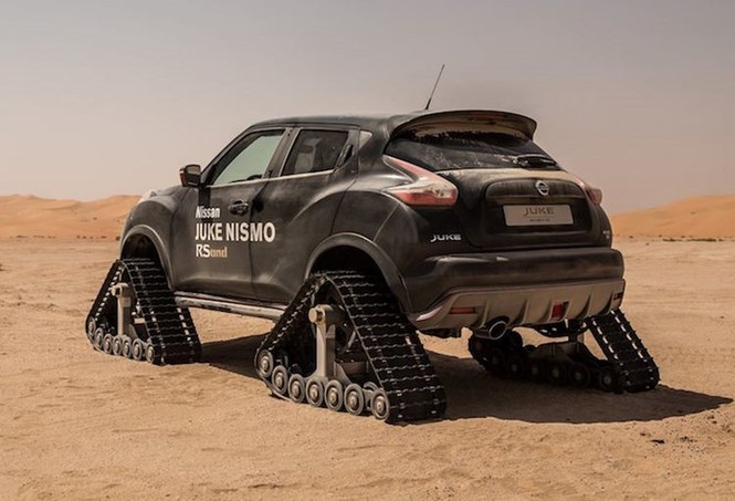 Ngắm Nissan Juke độ bánh xích chinh phục sa mạc Ả Rập - ảnh 4