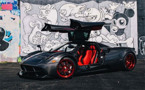 Cận cảnh siêu xe Pagani Huayra Volcan của đại gia Mỹ - ảnh 1