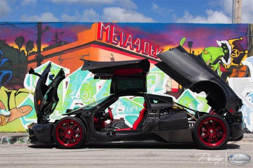 Cận cảnh siêu xe Pagani Huayra Volcan của đại gia Mỹ - ảnh 2