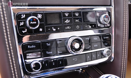 'Đập hộp' Bentley Mulsanne Speed 2016 đầu tiên về Việt Nam - ảnh 16