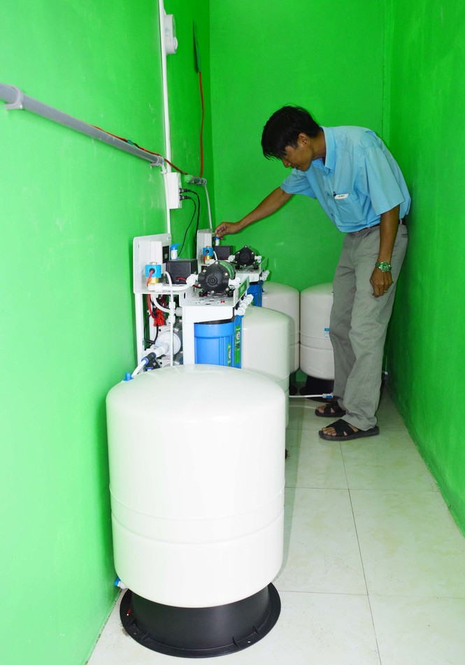 Lắp máy nước sạch cho dân sử dụng miễn phí - ảnh 2