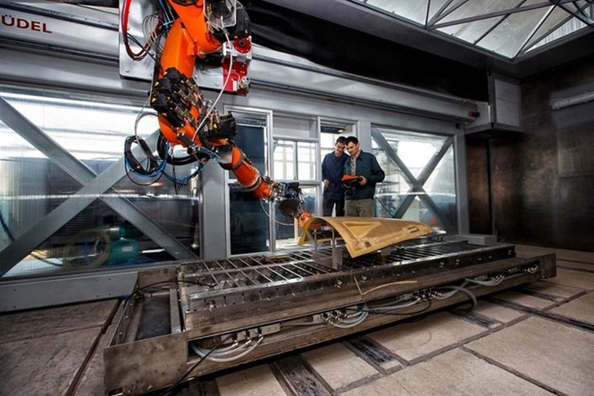 Choáng ngợp nhìn robot Nga sản xuất trực thăng tấn công - ảnh 2