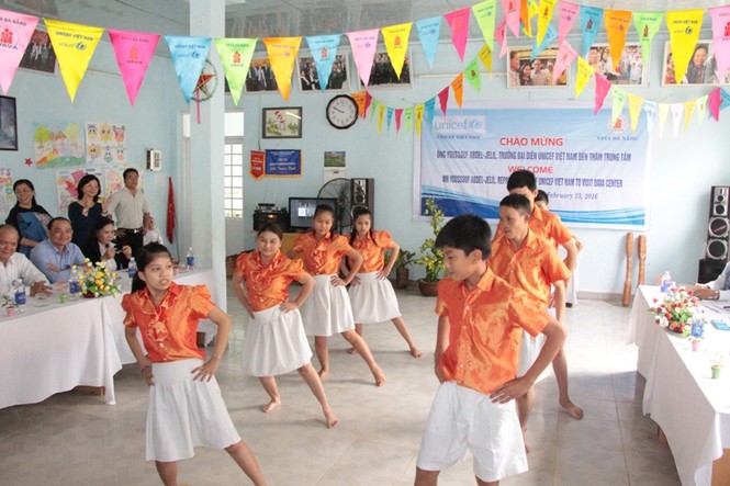 UNICEF hỗ trợ 462 triệu đồng cho trẻ em dioxin Đà Nẵng - ảnh 2